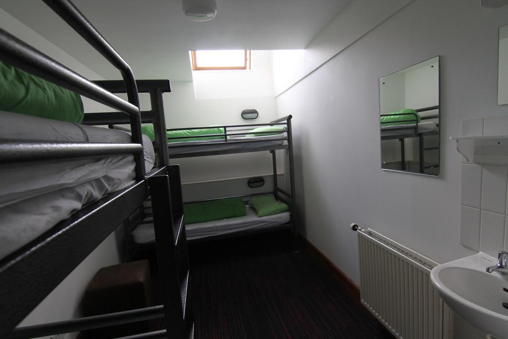 Yha Medway Hostel Gillingham  Ruang foto