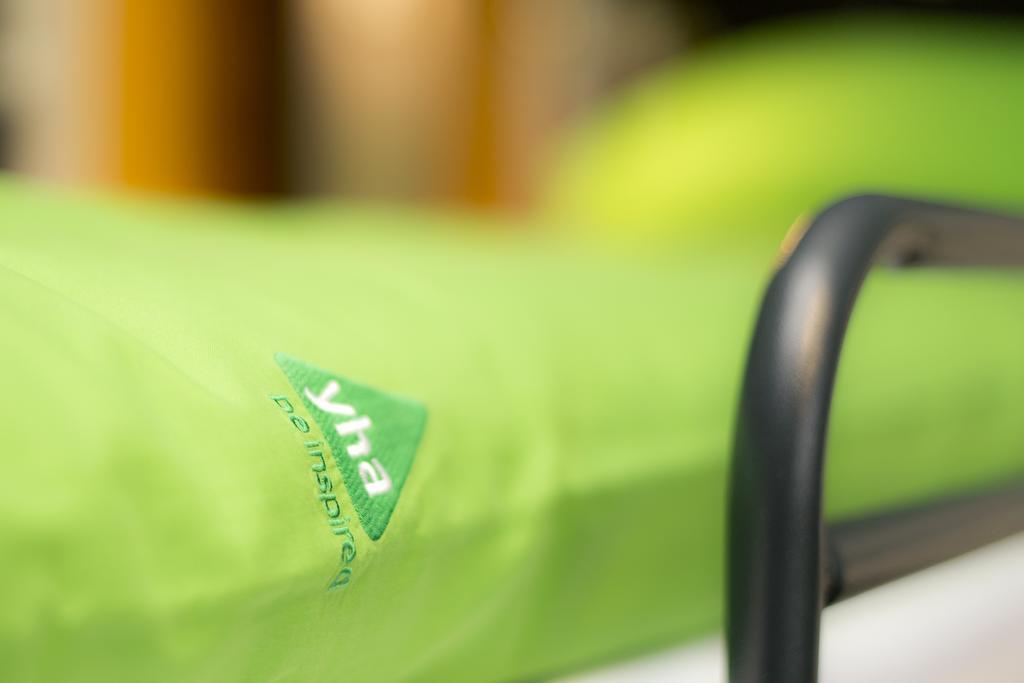 Yha Medway Hostel Gillingham  Bagian luar foto